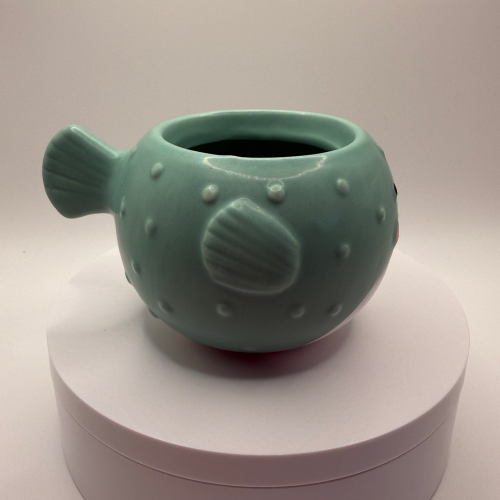 Ceramic Pufferfish Succulent Planter - Picture 4 of 5